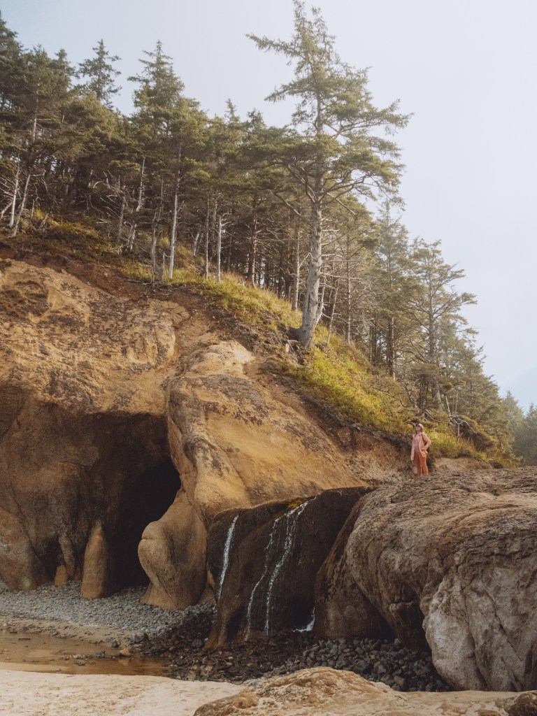 Hug Point Can HUG POINT • IS THIS THE MOST INTERESTING ROAD IN OREGON? - IDEAWIST